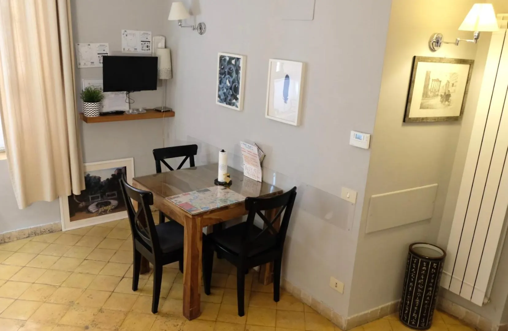 Apartment Via Giulia Rome Italie