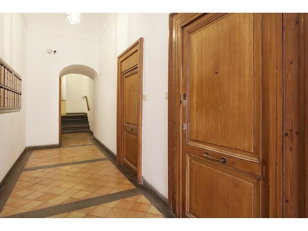 Apartment Via Giulia Rome Italie